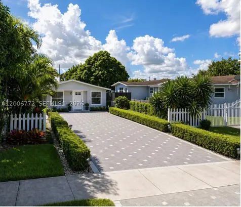 28 NE 185th Terrace Miami Gardens FL 33179