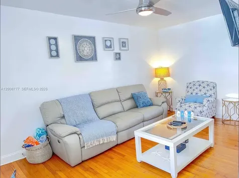 326 Wilson Street Hollywood FL 33019