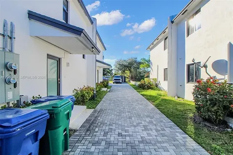 21226 SW 119th Avenue Miami FL 33177