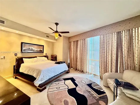 18101 Collins Avenue Sunny Isles Beach FL 33160