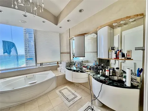 18101 Collins Avenue Sunny Isles Beach FL 33160
