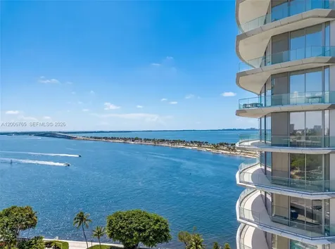 175 SE 25th Road Miami FL 33129