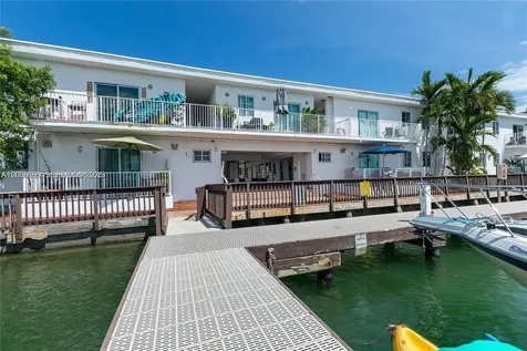 7930 Tatum Waterway Drive Miami Beach FL 33141