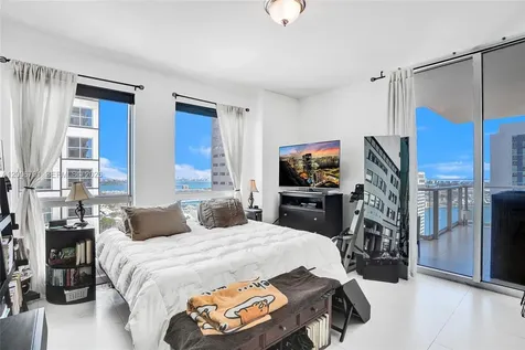 300 S Biscayne Boulevard Miami FL 33131