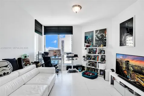 300 S Biscayne Boulevard Miami FL 33131