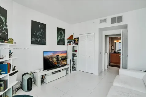 300 S Biscayne Boulevard Miami FL 33131