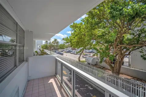 5313 Collins Avenue Miami Beach FL 33140