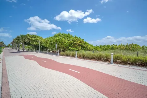 5313 Collins Avenue Miami Beach FL 33140