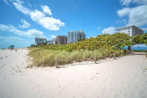 5313 Collins Avenue Miami Beach FL 33140