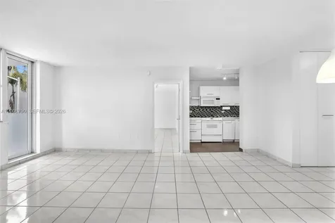 5313 Collins Avenue Miami Beach FL 33140