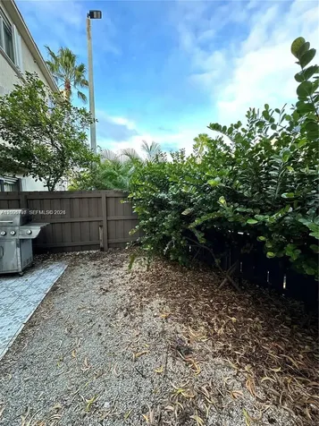 551 NW 82nd Avenue Miami FL 33126