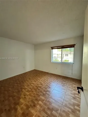 551 NW 82nd Avenue Miami FL 33126