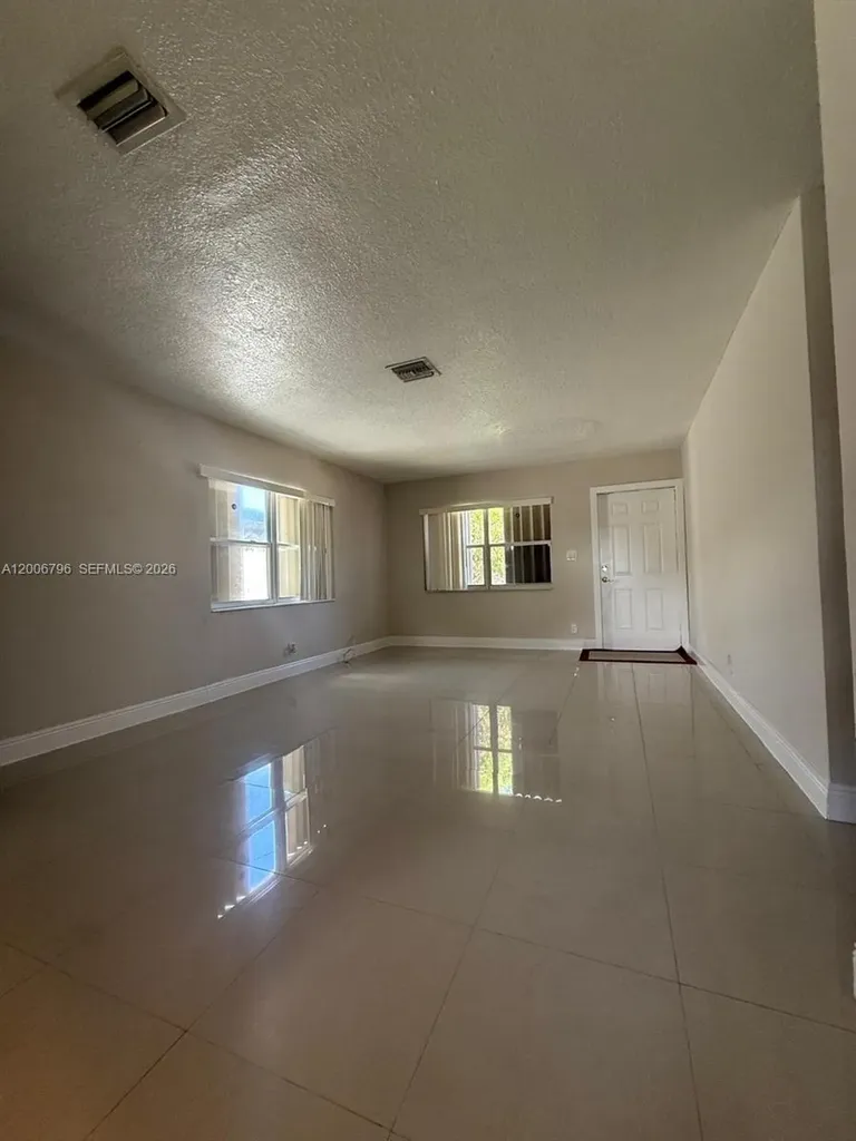 525 NW 15th Terrace Fort Lauderdale FL 33311