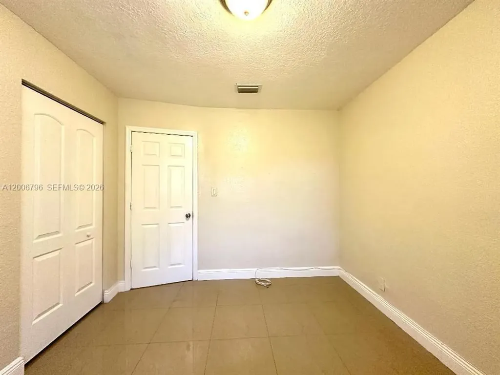525 NW 15th Terrace Fort Lauderdale FL 33311