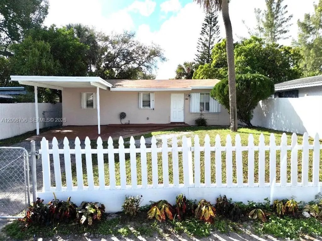 525 NW 15th Terrace Fort Lauderdale FL 33311