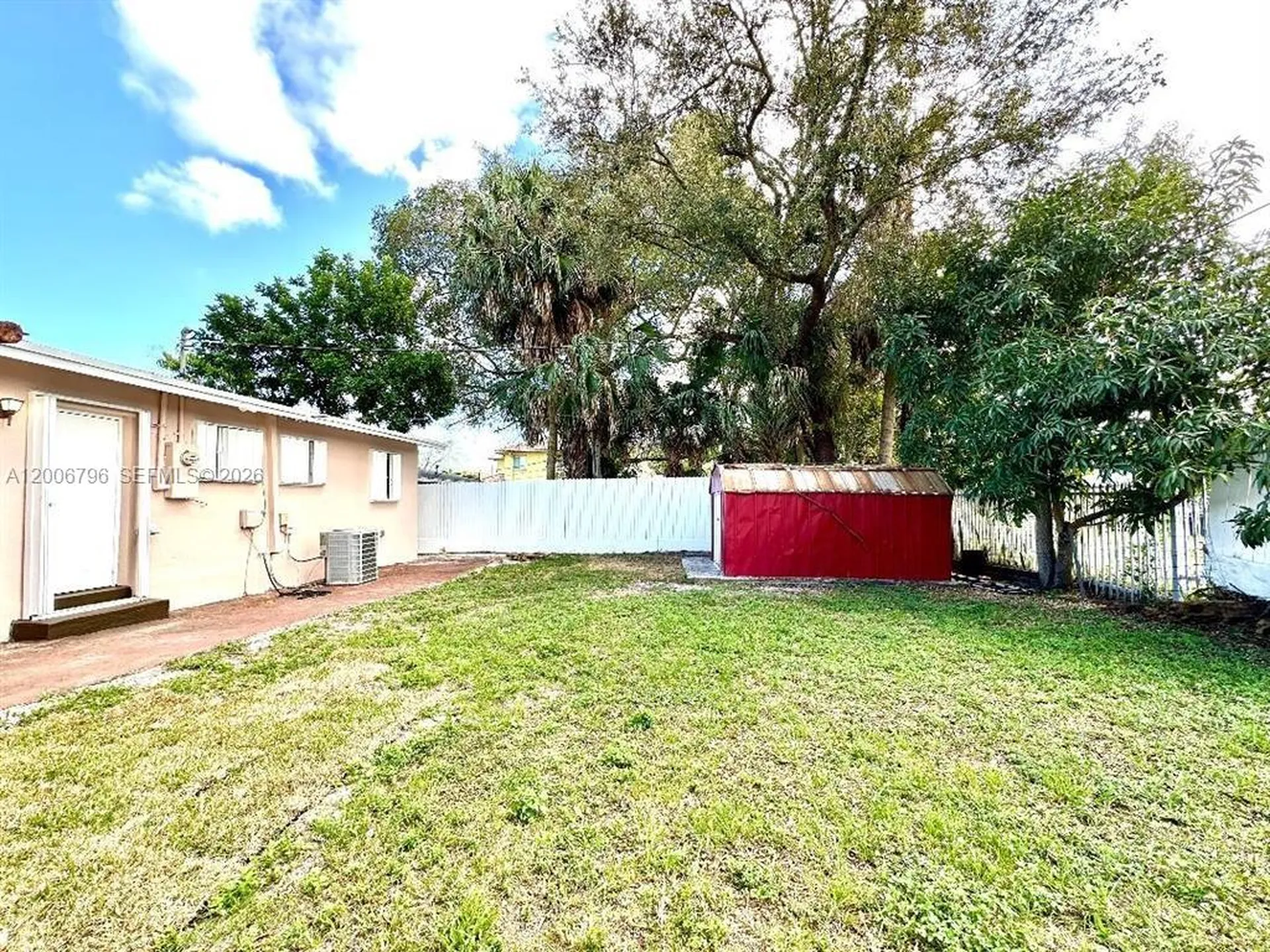525 NW 15th Terrace Fort Lauderdale FL 33311
