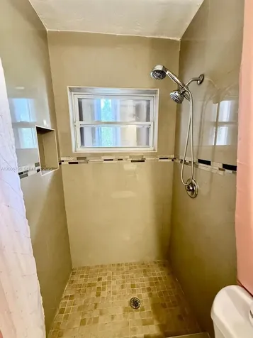 525 NW 15th Terrace Fort Lauderdale FL 33311
