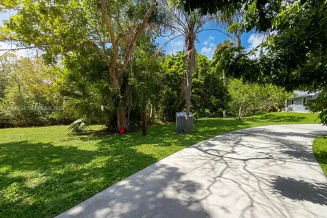 18200 49 Terrace N Jupiter FL 33458