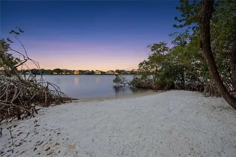 18200 49 Terrace N Jupiter FL 33458