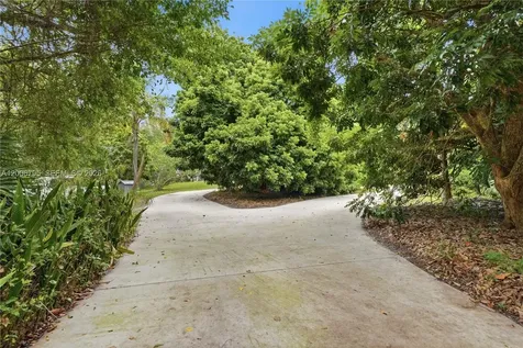 18200 49 Terrace N Jupiter FL 33458