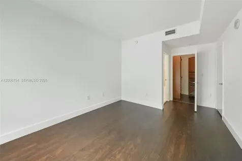 1900 N Bayshore Drive Miami FL 33132