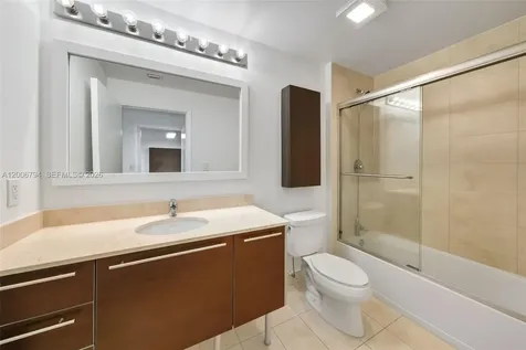 1900 N Bayshore Drive Miami FL 33132