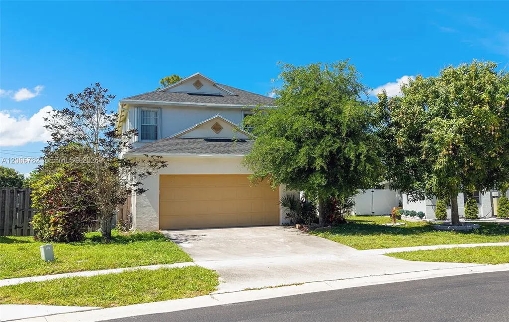 6140 Azalea Circle West Palm Beach FL 33415
