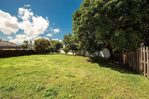 6140 Azalea Circle West Palm Beach FL 33415