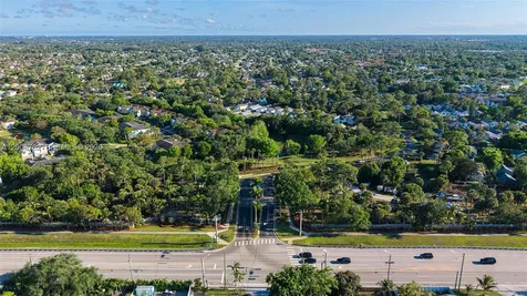 6140 Azalea Circle West Palm Beach FL 33415