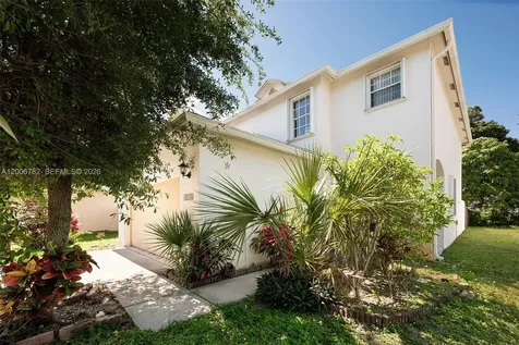 6140 Azalea Circle West Palm Beach FL 33415