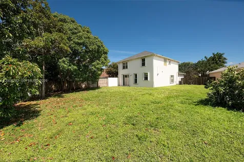 6140 Azalea Circle West Palm Beach FL 33415