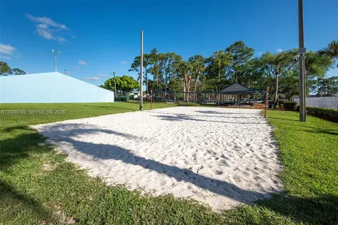 6140 Azalea Circle West Palm Beach FL 33415