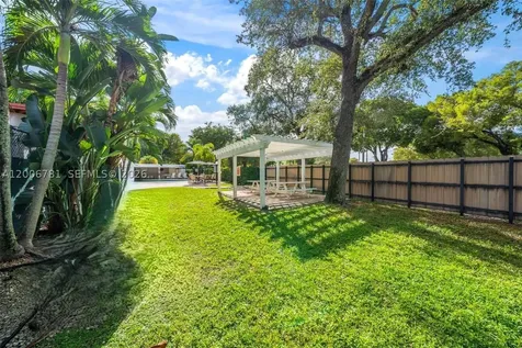 2160 SW 16th Avenue Miami FL 33145