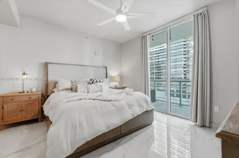 1111 SW 1st Avenue Miami FL 33130