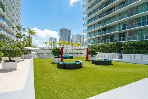 1111 SW 1st Avenue Miami FL 33130