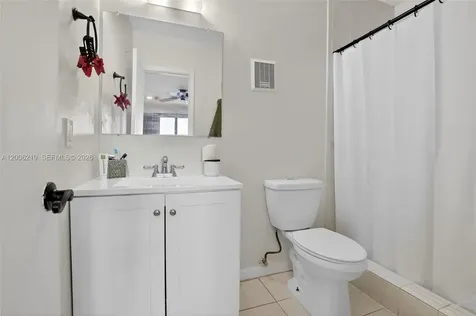 10431 NW 3rd Street Pembroke Pines FL 33026