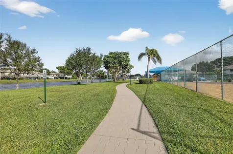 10431 NW 3rd Street Pembroke Pines FL 33026