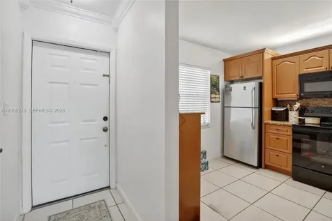 10431 NW 3rd Street Pembroke Pines FL 33026