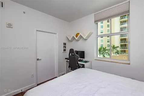 3340 NE 190th Street Aventura FL 33180