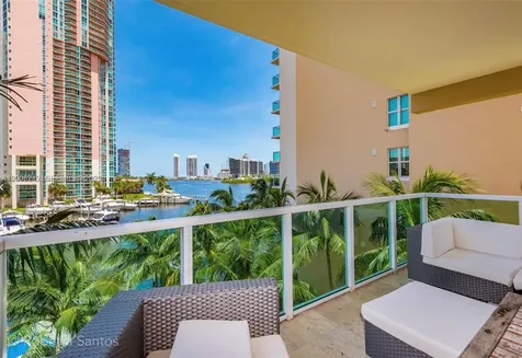 3340 NE 190th Street Aventura FL 33180