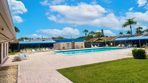 5190 Las Verdes Circle Delray Beach FL 33484