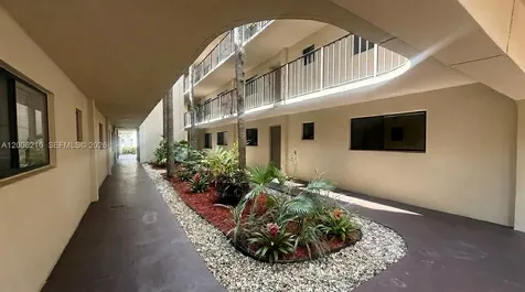 5190 Las Verdes Circle Delray Beach FL 33484