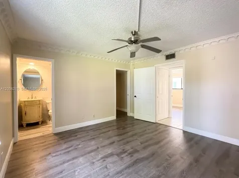 5190 Las Verdes Circle Delray Beach FL 33484
