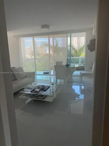 19400 Turnberry Way Aventura FL 33180