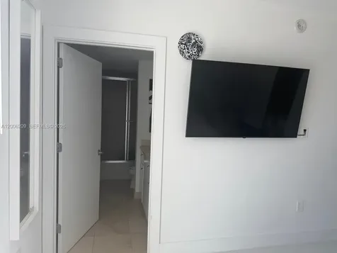 19400 Turnberry Way Aventura FL 33180