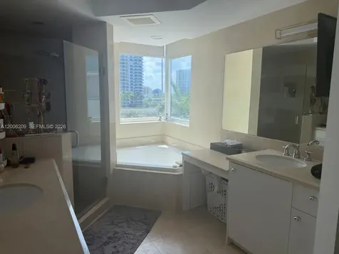 19400 Turnberry Way Aventura FL 33180