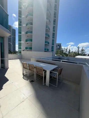 19400 Turnberry Way Aventura FL 33180