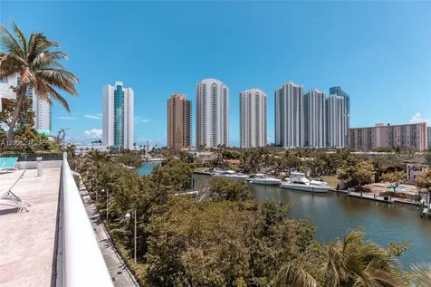 16500 Collins Avenue Sunny Isles Beach FL 33160