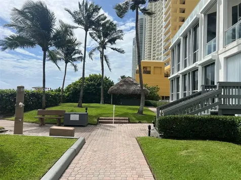 16500 Collins Avenue Sunny Isles Beach FL 33160