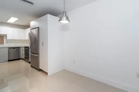 2911 N 33rd Terrace Hollywood FL 33021